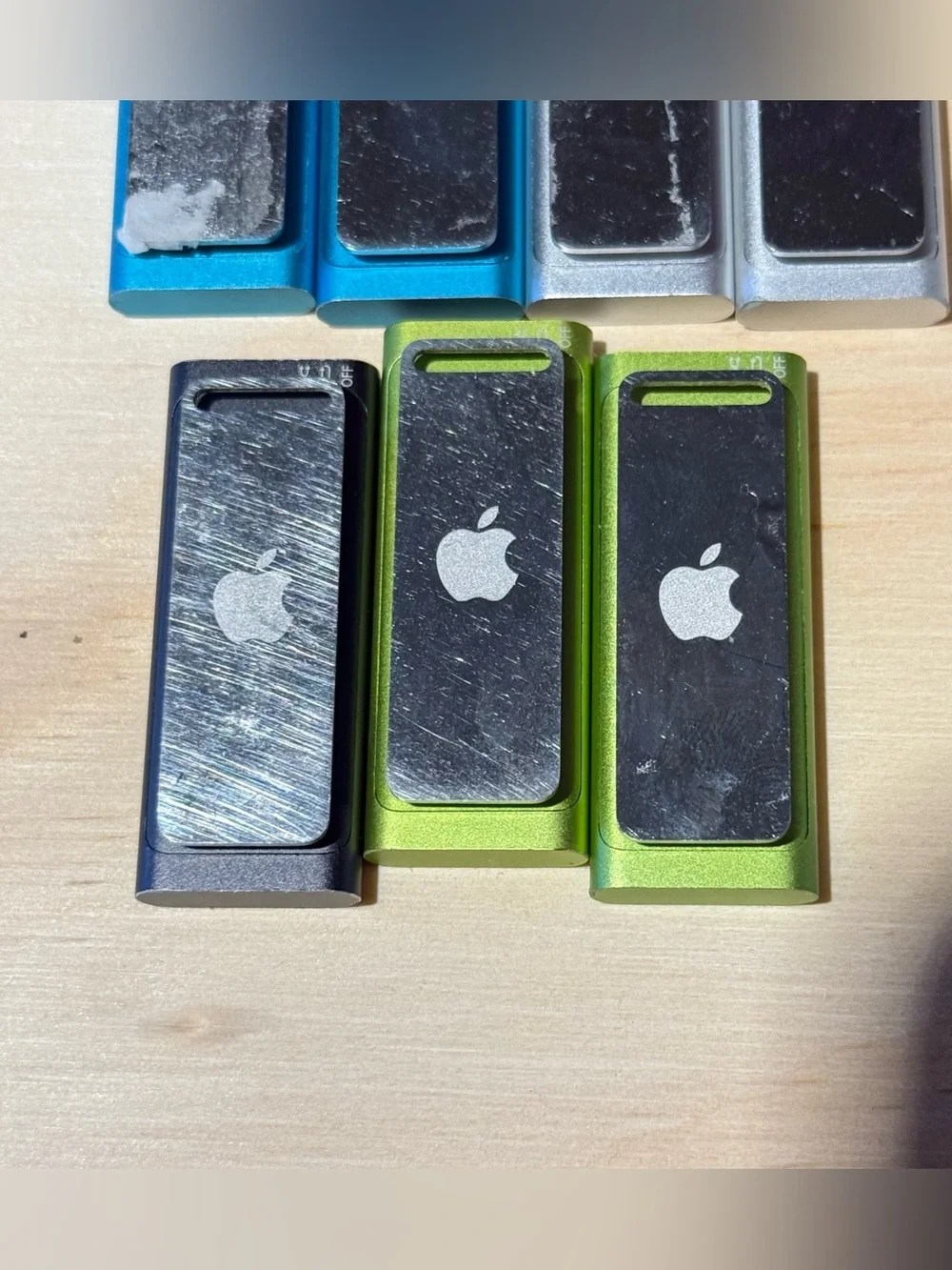 Lot Of 7 Apple iPod Shuffle 3rdGen Model:A1271 2GB NoCharg For Parts/Repair Read